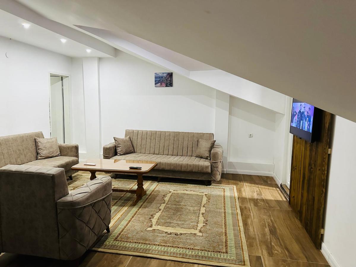Sa Apartment Gjilan Εξωτερικό φωτογραφία